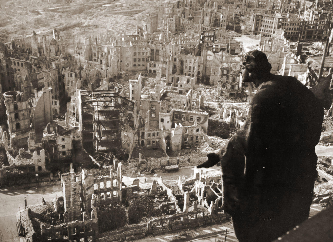 Download The Destruction Of Dresden